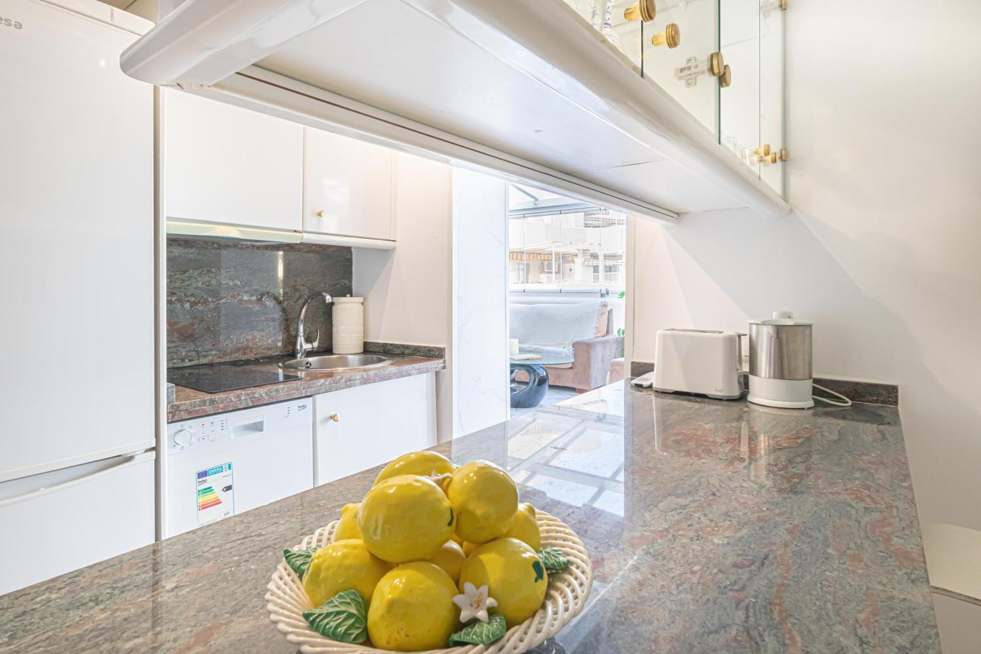 Benalbeach With Pools And Seaview - Happy Appartement